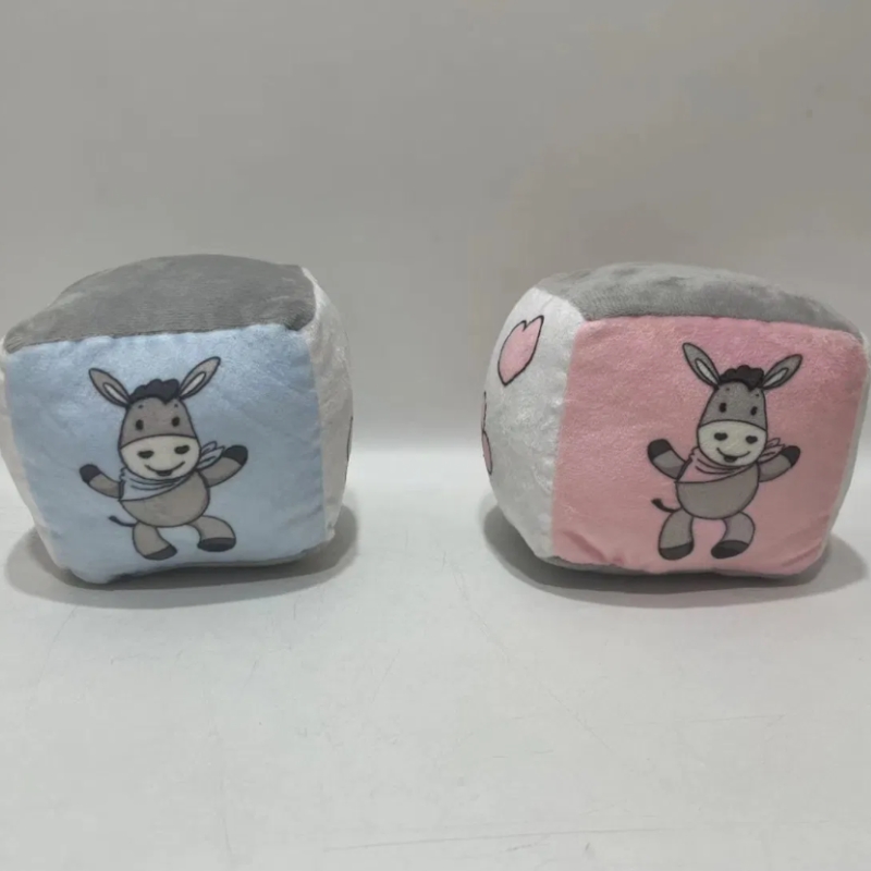 Baby Dice Shaped Ass Motif Toy